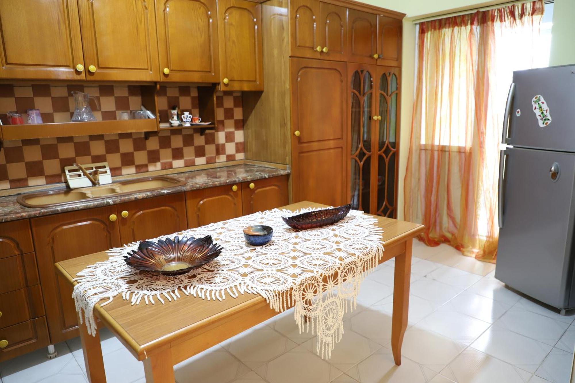 Guesthouse Katerina Berat Buitenkant foto