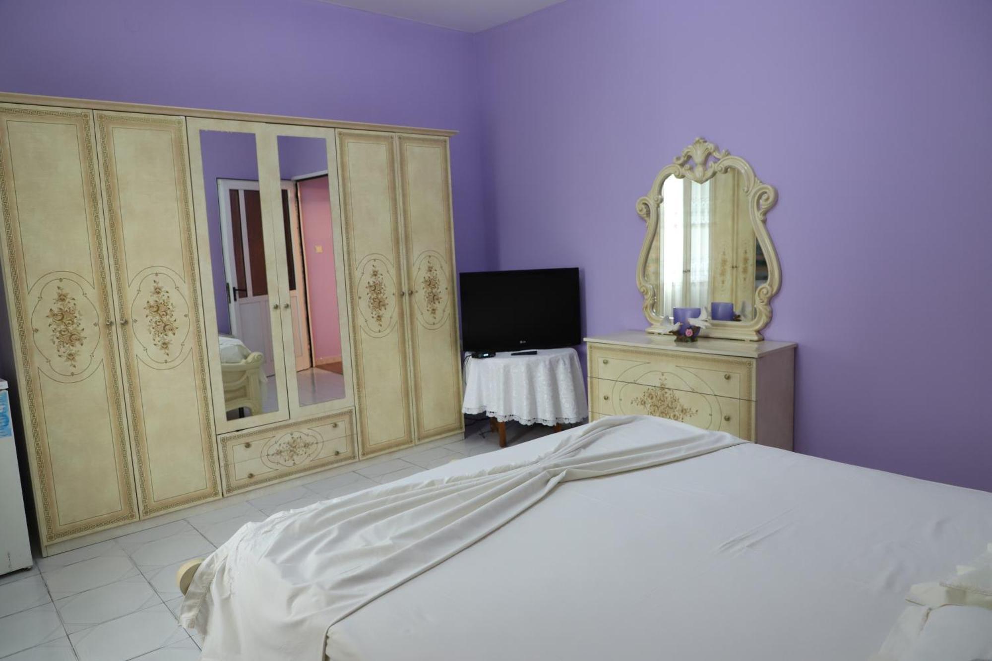 Guesthouse Katerina Berat Buitenkant foto
